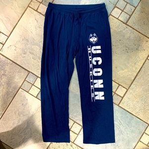 UCONN Huskies sweatpants